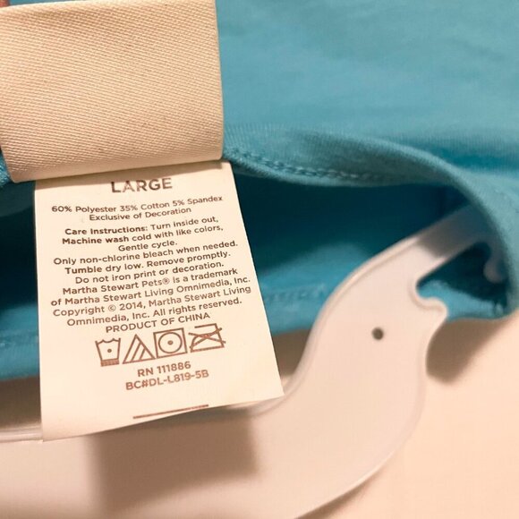 Martha Stewart Fashion Dog Apparel Happy Birthday Dog Outfit Size Large - Picture 9 of 10